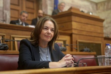 Παπανάτσιου: Επιτυγχάνονται οι οικονομικοί στόχοι