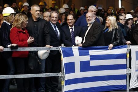 Ο μετροπόντικας ολοκλήρωσε το έργο του στον Πειραιά