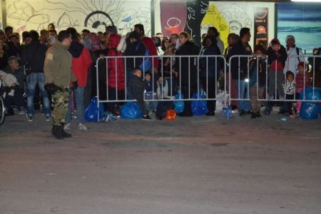 Μυτιλήνη: Σε δίκη 16 Βορειοαφρικανοί για κατάληψη πλατείας