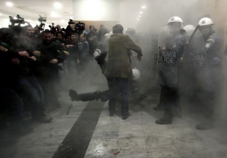 Τόσκας: Οι αστυνομικοί στο Ειρηνοδικείο ήταν αμυνόμενοι