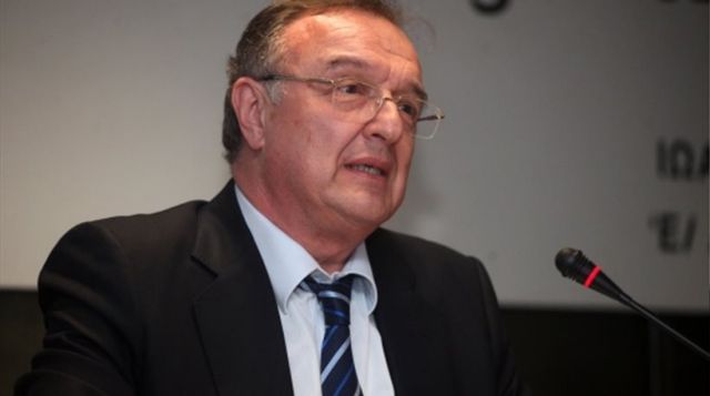 Αντίθετοι οι δικηγόροι στο συναινετικό διαζύγιο με συμβολαιογραφική πράξη