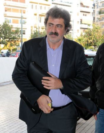 «Σισμανόγλειο»: Διαμάχη Πολάκη – εργαζομένων για τα σεντόνια