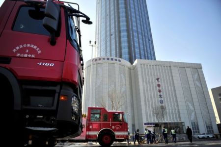 Κίνα: Ερευνητές ανέπτυξαν κατασκευαστικό υλικό που σταματά τη φωτιά