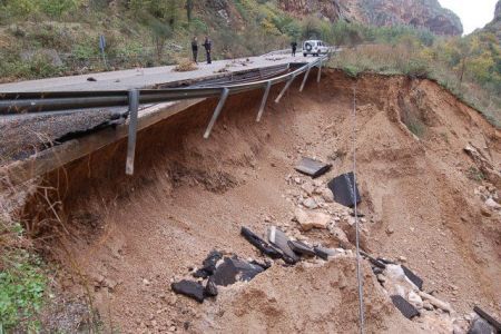 Κακοκαιρία: Στην Αιτωλοακαρνανία μεταβαίνει τη Δευτέρα ο Πάνος Σκουρλέτης