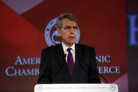 Ο Τσίπρας, ο Κυριάκος, ο Καραμανλής και ο Αμερικανός