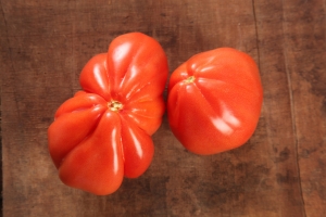 Nτομάτα από τον τόπο της