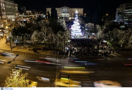 Γυάλινο jukebox στο Σύνταγμα για καλό σκοπό