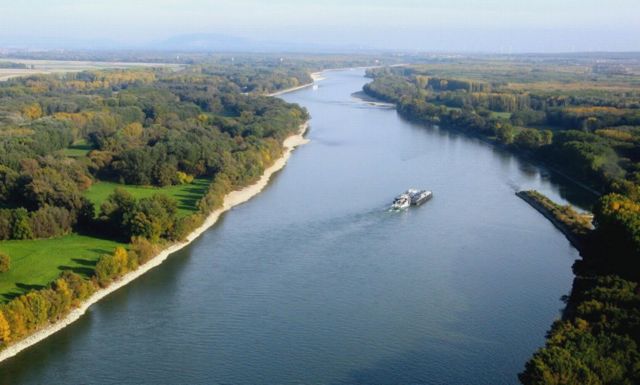 Συζητούν την πλωτή διώρυγα Δούναβη – Μοράβα – Αξιού | tovima.gr