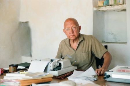 Ο Καστοριάδης στη μνήμη και στο παρόν