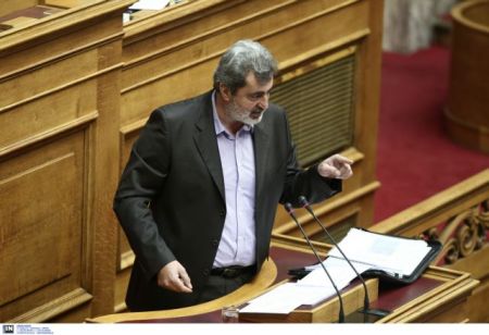 Π. Πολάκης: 30 δισεκ. ευρώ το «μαύρο χρήμα» από τα φάρμακα