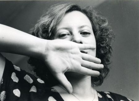 Λένα Πλάτωνος: «Αισθάνομαι veritable καλλιτέχνις»