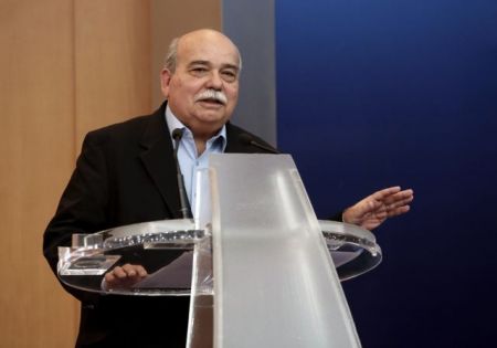 Βούτσης: Κανείς δεν ισχυρίστηκε ότι βγαίνουμε από την κρίση