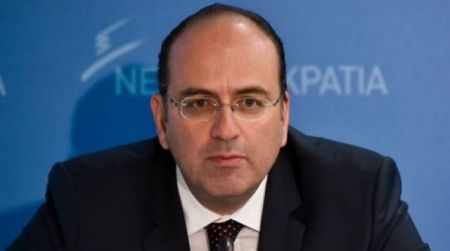 Λαζαρίδης: Οι νέοι δεν «τσιμπάνε» από τα 400 ευρώ, θέλουν δουλειές