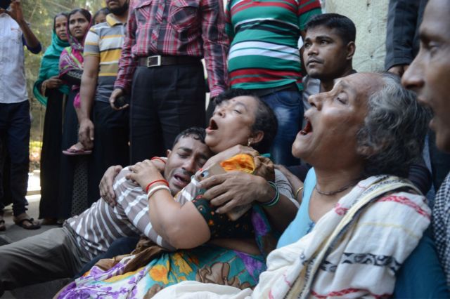 Μπαγκλαντές: Ποδοπατήθηκαν μέχρι θανάτου για δωρεάν φαγητό