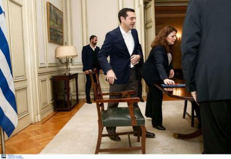 Ο Τσίπρας, οι τραπεζίτες και τα fake news