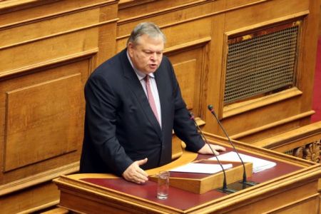 Συνέχεια Βενιζέλου στην «κόντρα» με Τσακαλώτο