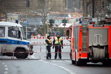Εκκενώνεται χριστουγεννιάτικη αγορά στη Φρανκφούρτη