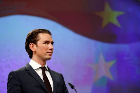 Επίσκεψη Κούρτς στην Γαλλία με «σαφές φιλοευρωπαϊκό μήνυμα»