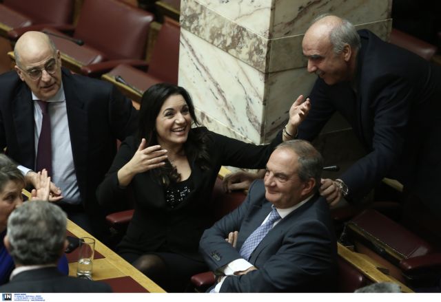 Κυριακή εναντίον Δευτέρας