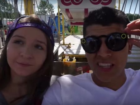 ΗΠΑ: Πυροβόλησε τον σύντροφό της για λίγα «κλικ» στο YouTube