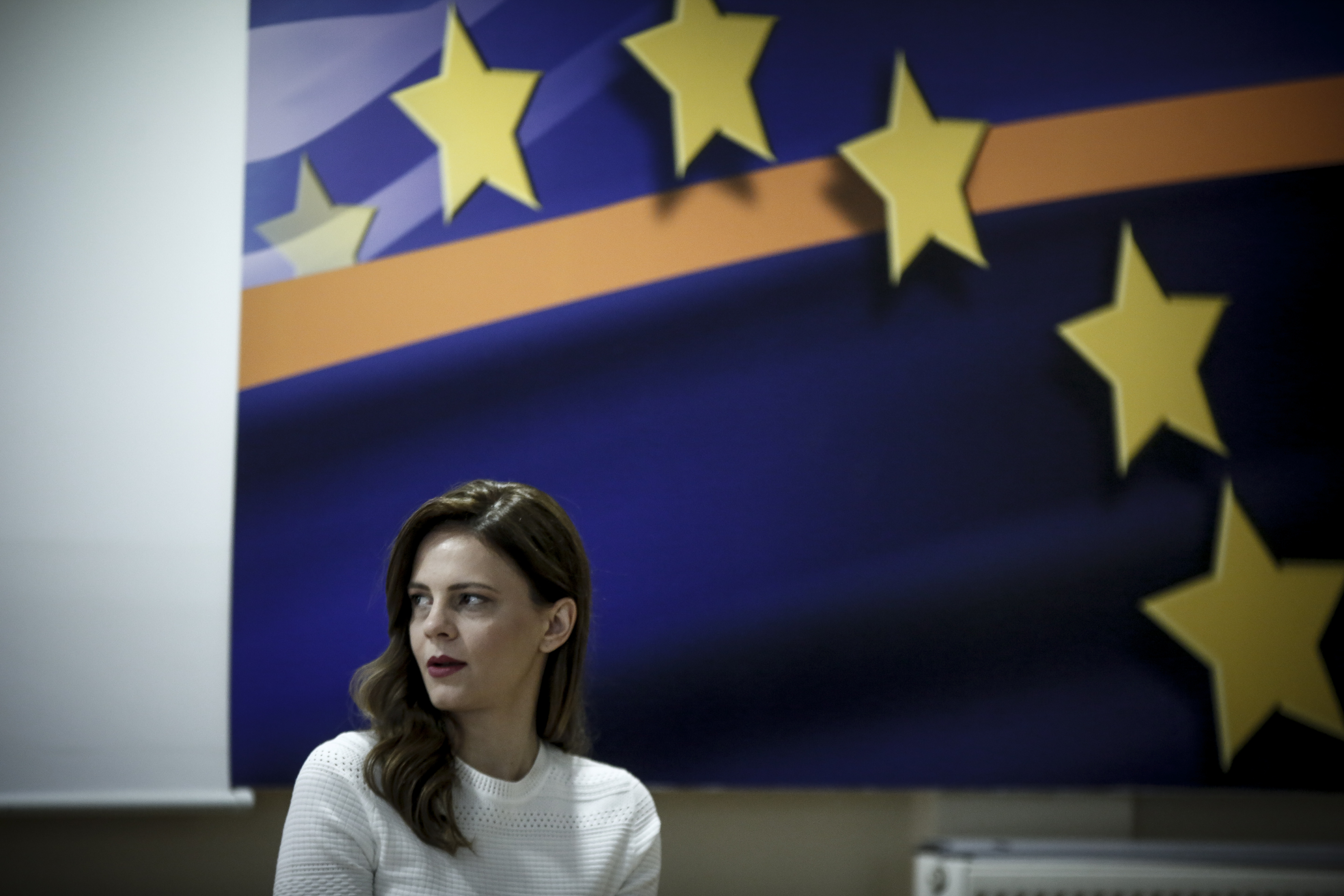 Αχτσιόγλου: Τον Ιανουάριο του 2019 θα ολοκληρωθεί η αύξηση του κατώτατου μισθού