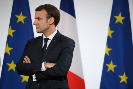 Πιέσεις Μακρόν για άρση του αποκλεισμού στην Υεμένη