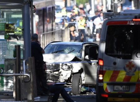 Για απόπειρα ανθρωποκτονίας κατηγορείται ο οδηγός της Μελβούρνης