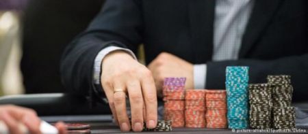 Γερμανικός Τύπος: «Η Ελλάδα ποντάρει στα τυχερά παιχνίδια»