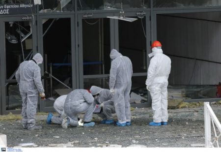 Τι εκτιμά η ΕΛ.ΑΣ για το καθαρό καλάσνικοφ της επίθεσης στο Εφετείο Αθηνών
