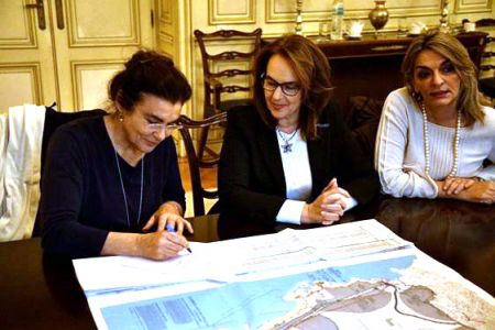 Huge Elliniko development project finally revving up