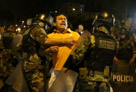 Περού: Πάνω από 5.000 άνθρωποι διαδήλωσαν εναντίον της χάρης στον Φουχιμόρι