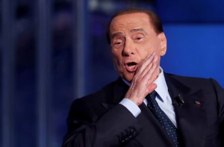 «Μπερλουσκόνι πρόεδρος» στο λογότυπο του Φόρτσα Ιτάλια