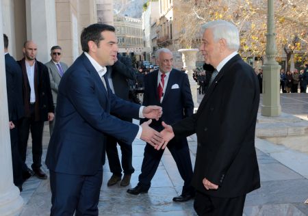 Tsipras: Decisions after Davos, FYROM tops agenda