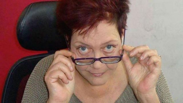 Επάγγελμα: μεταφράστρια