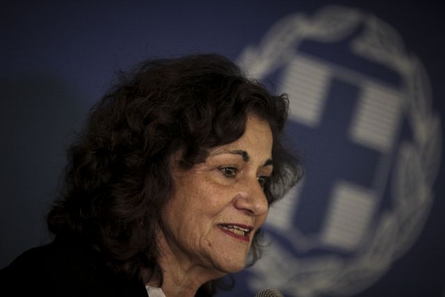 Φωτίου: Στις €8.000 το ατομικό εισόδημα για το επίδομα στέγασης