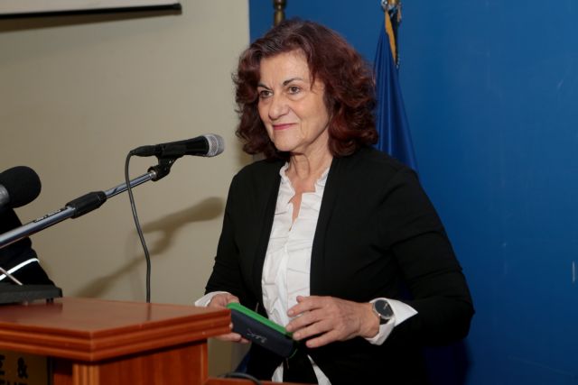 Στο… έλεος της Εφορίας ακόμη και τα οικογενειακά επιδόματα