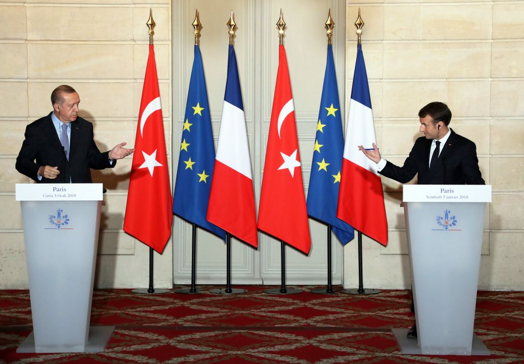 Μακρόν: Οι εξελίξεις δεν επιτρέπουν πρόοδο σχετικά με ένταξη Τουρκίας σε ΕΕ