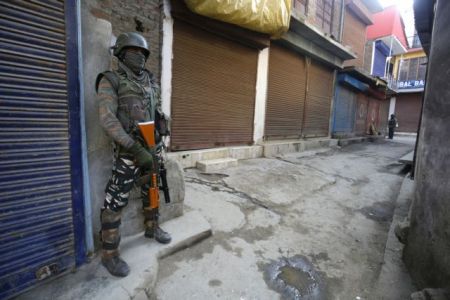 Αφγανιστάν: Δύο νεκροί και 14 τραυματίες από έκρηξη σε ΜΚΟ