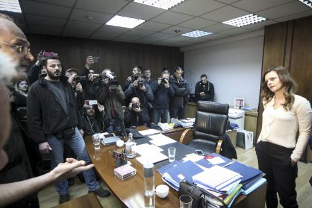 Η κυβέρνηση επιμένει στις αλλαγές στις απεργίες – ΠΑΜΕ: Πάρτε τες πίσω, για το δικαίωμα στην απεργία χύθηκε αίμα – Αχτσιόγλου: Οχι, δεν τις παίρνω