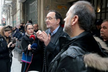 Μηνυτήρια αναφορά για τους πλειστηριασμούς καταθέτει η ΛΑΕ