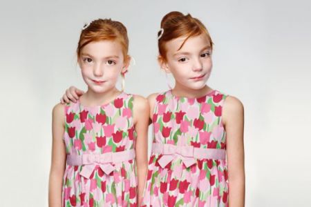 Τα πανομοιότυπα δίδυμα είναι πιο ίδια απ’ ό,τι δείχνουν