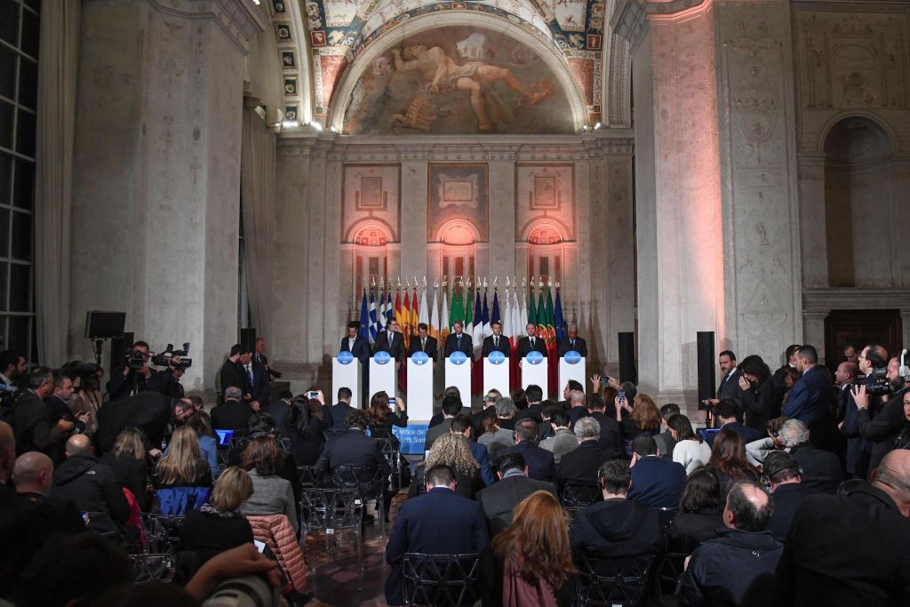 Σύνοδος ΕΕ στη Ρώμη: Τα χαμόγελα και η καυτή πατάτα του προσφυγικού