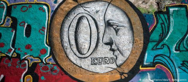 Deutsche Welle: Στα 102 δις τα χρέη προς το ελληνικό δημόσιο