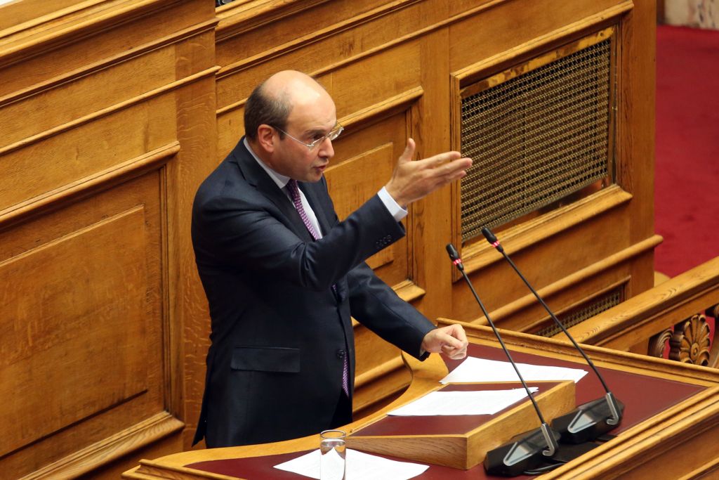 Επίθεση Χατζηδάκη κατά ΣΥΡΙΖΑ: Δεν έχετε ιερό και όσιο