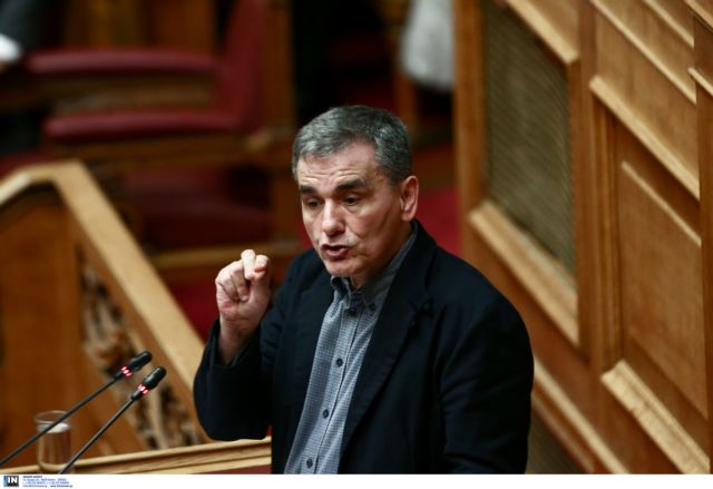 Τσακαλώτος στο Reuters: Καθαρή έξοδος από το μνημόνιο μετά τον Αύγουστο