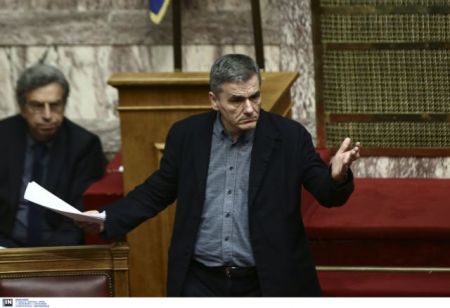 Τσακαλώτος: Η πορεία της οικονομίας διαψεύδει την ΝΔ