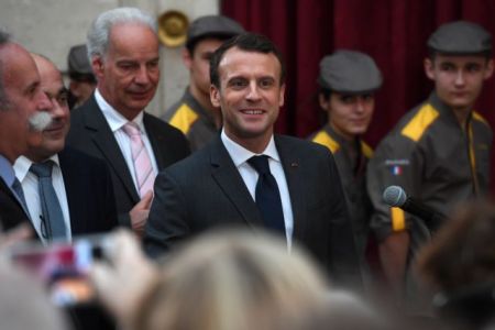 Μακρόν: Ανάγκη σεβασμού της πυρηνικής συμφωνίας με το Ιράν