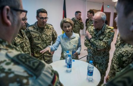 Ούρσουλα φον ντερ Λάιεν: Ο πόλεμος εναντίον του Ισλαμικού Κράτους δεν έχει τελειώσει