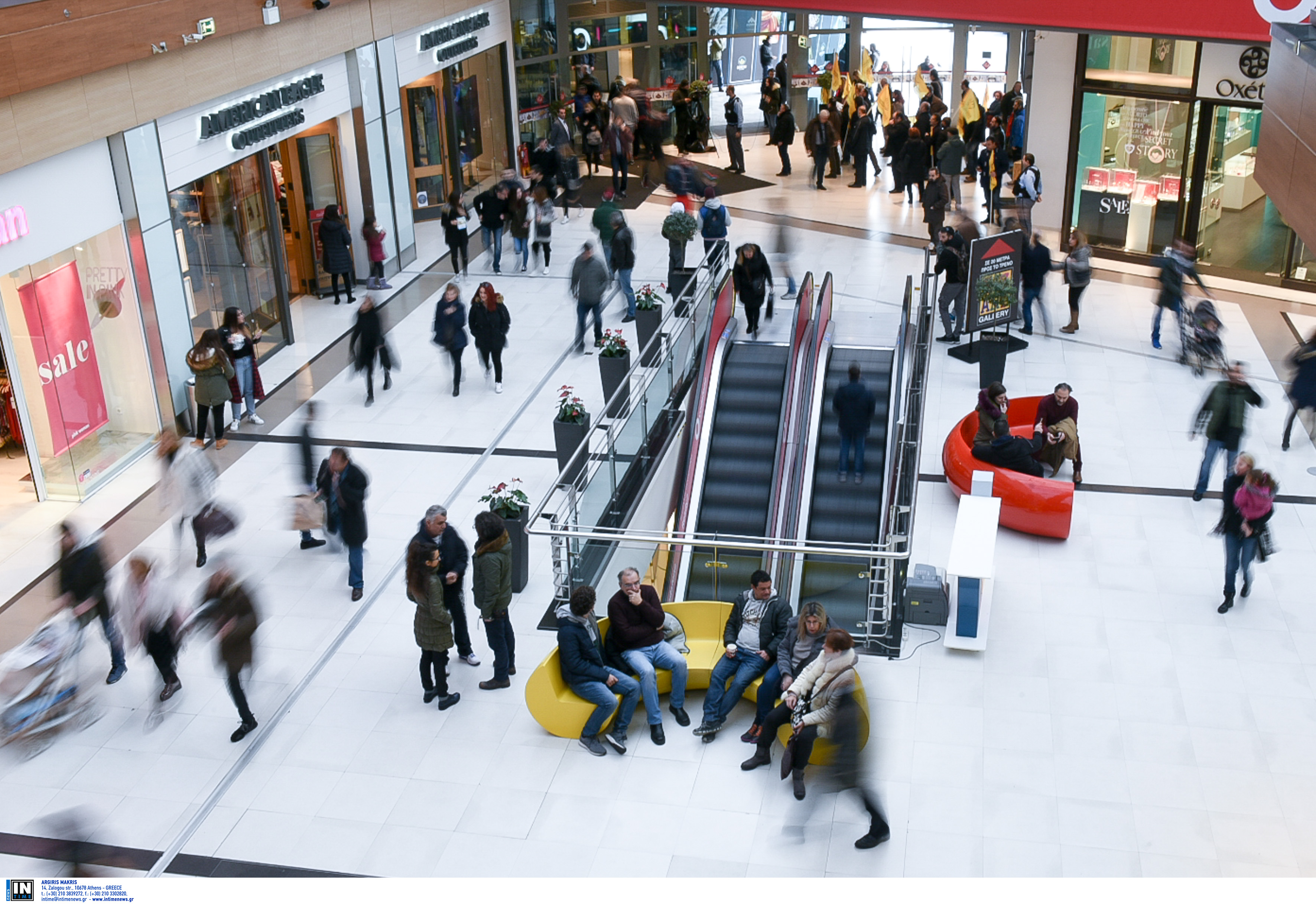 Συγκρατημένη αισιοδοξία στο λιανεμπόριο