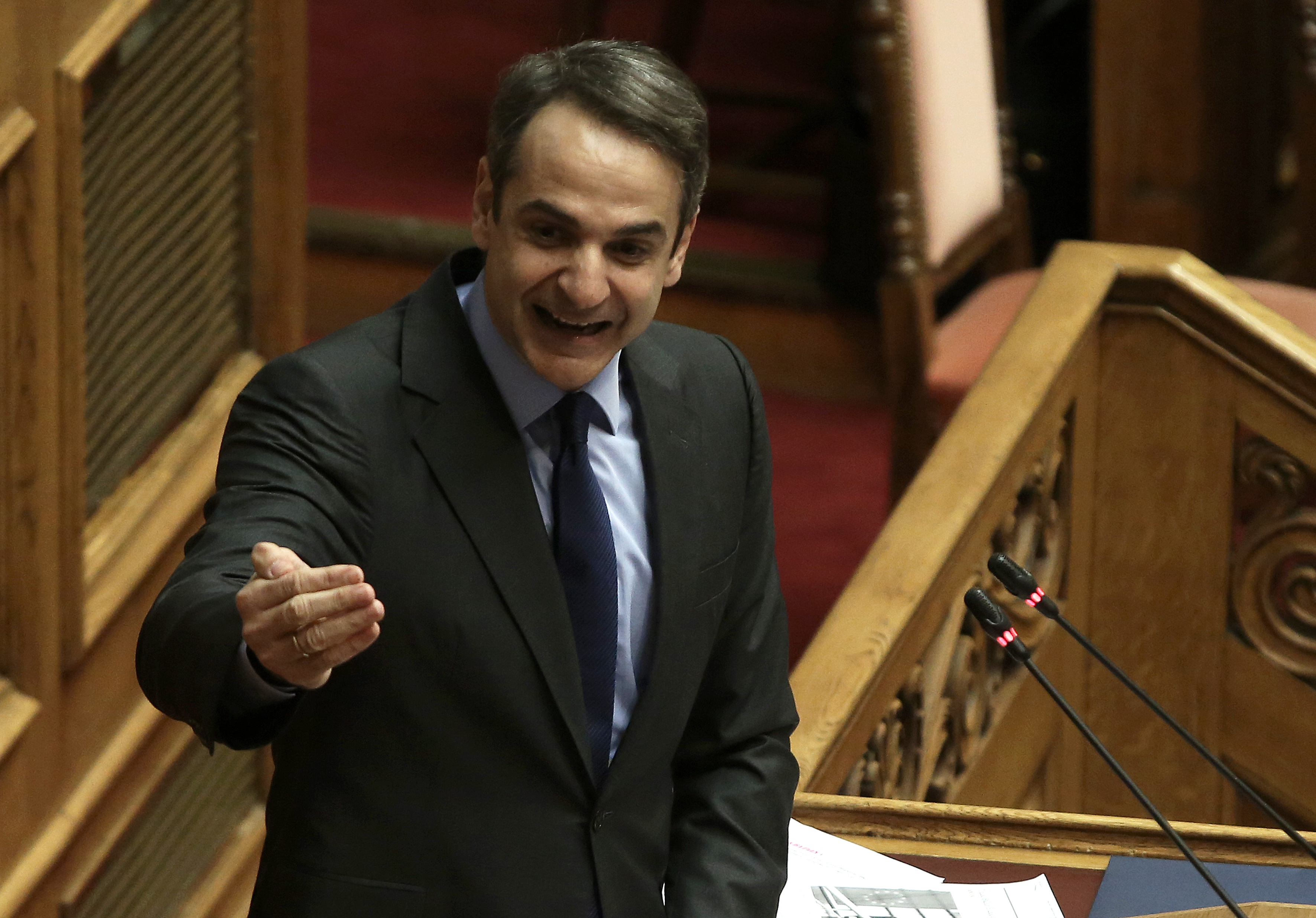 Mitsotakis: Omnibus bill shows government trampled on its pledges